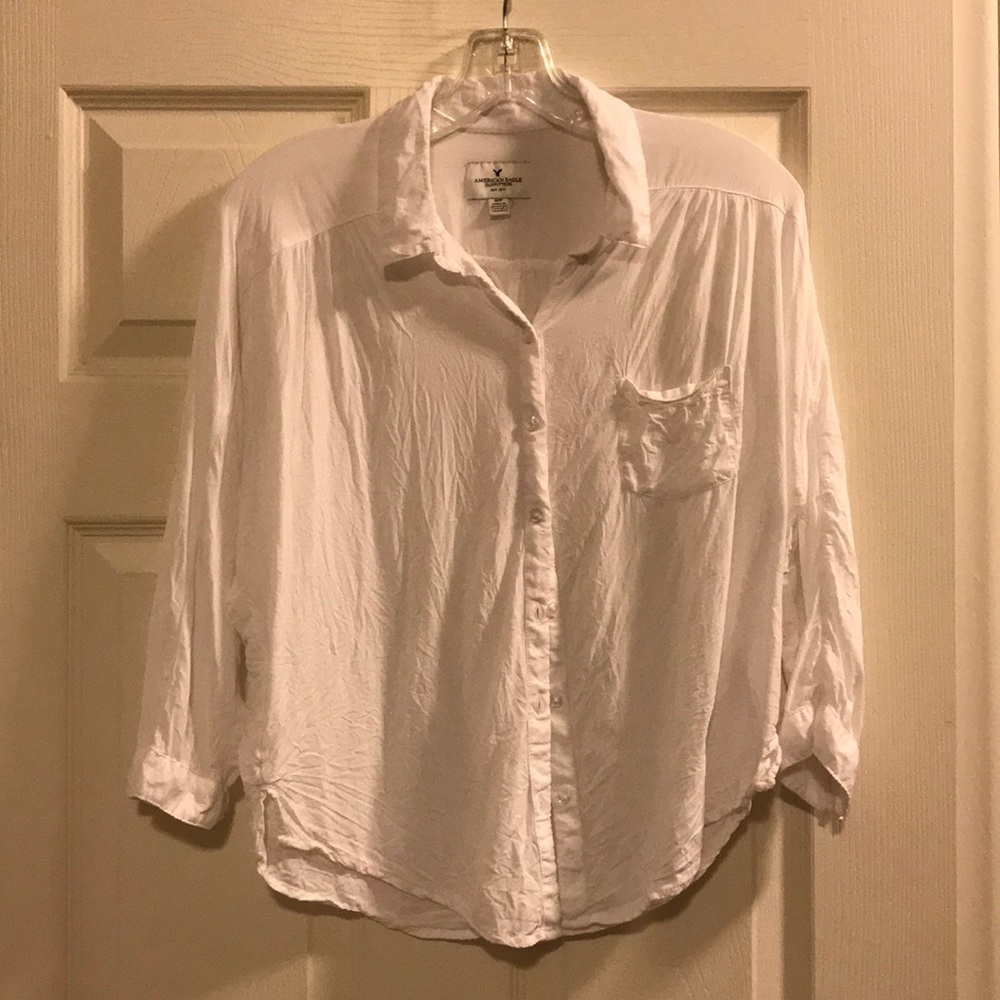 American Eagle White button down shirt